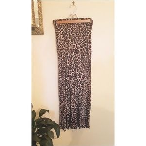 B_Envied Leopard Print Maxi Skirt Size S/M